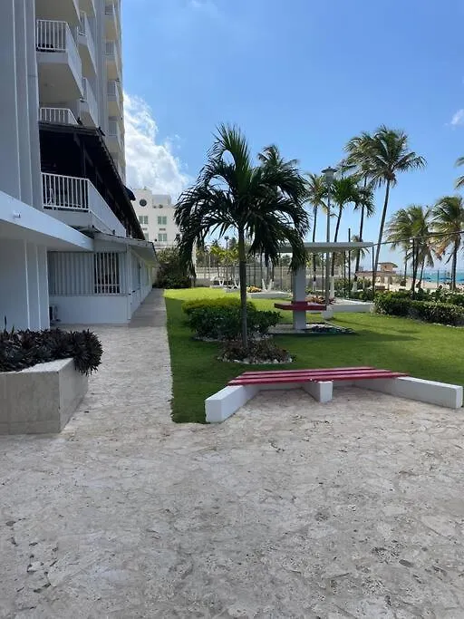 Ocean Front Condo In Isla Verde! San Juan Apartment